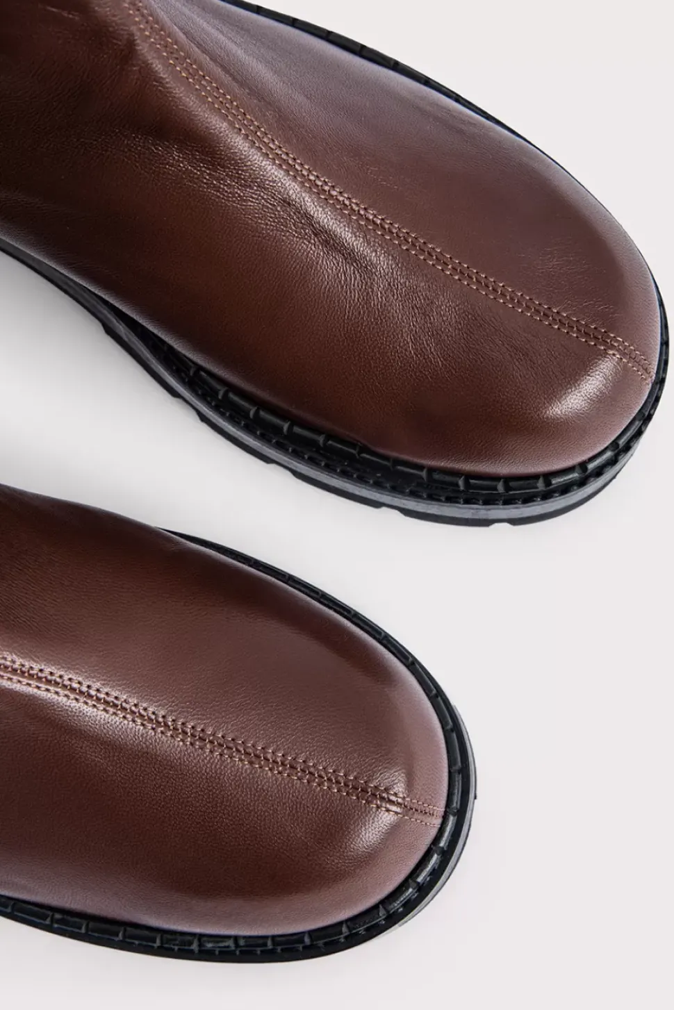 Alister Sequoia Nappa Leather