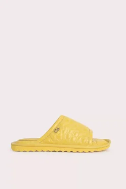 Ari Duckling Circular Croco Embossed Leather