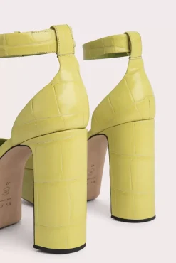 Barb Apple Maxi Croco Embossed Leather