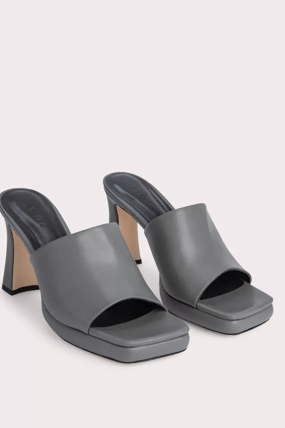 Beliz Cement Nappa Leather