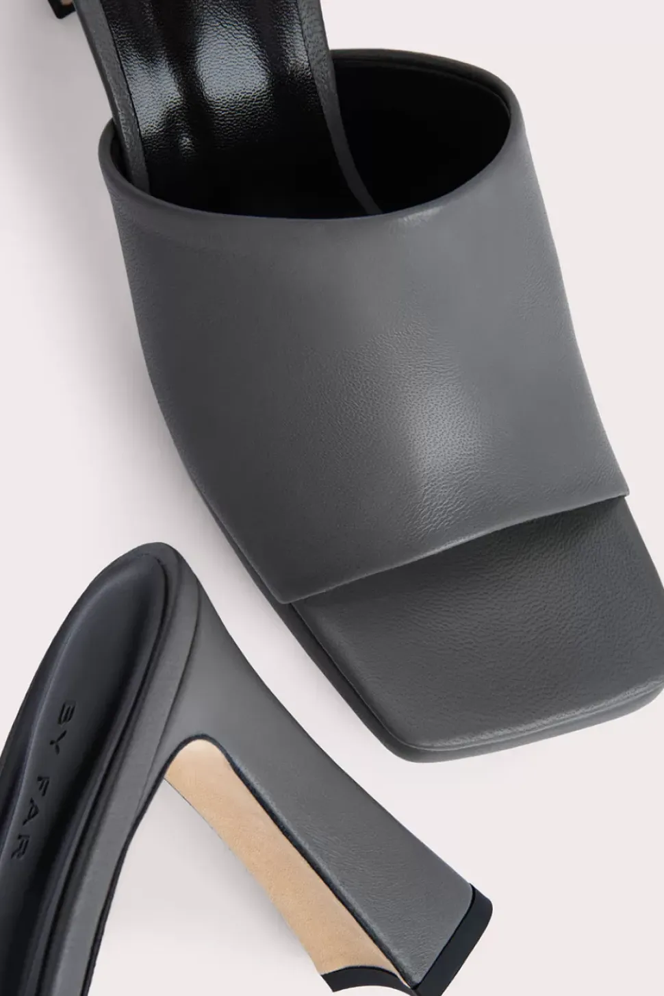 Beliz Cement Nappa Leather