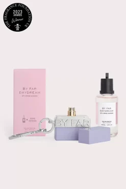 By Far Daydream Of A Rose Garden Set