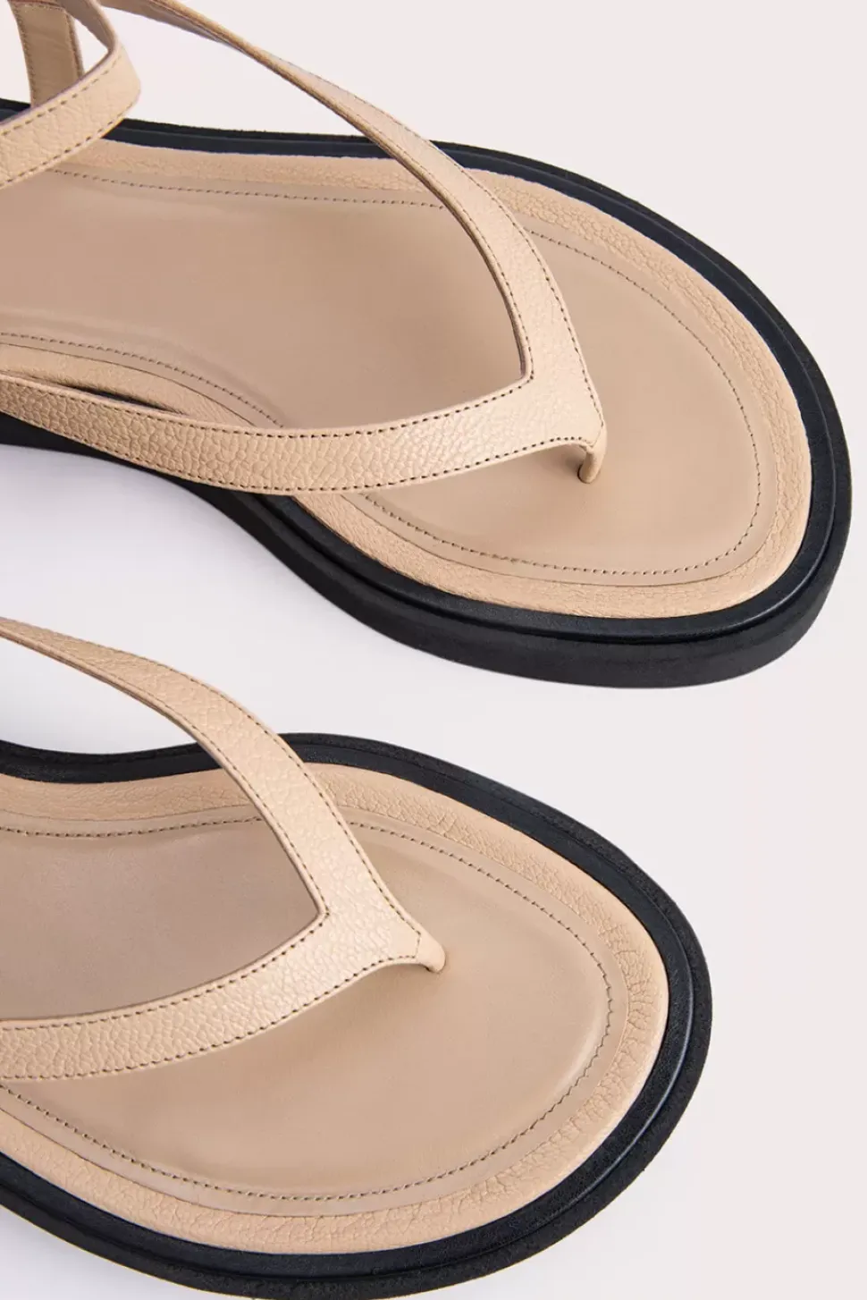 Cece Sand Grained Leather