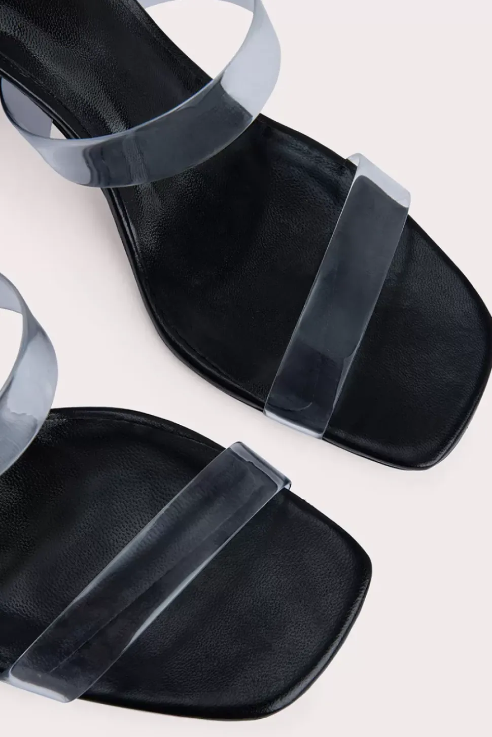 Clara Black Gloss Leather