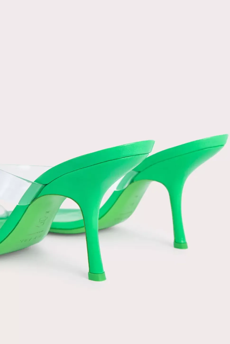 Clara Super Green Gloss Leather
