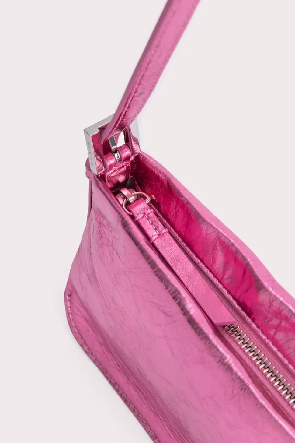 Dulce Lipstick Metallic Leather