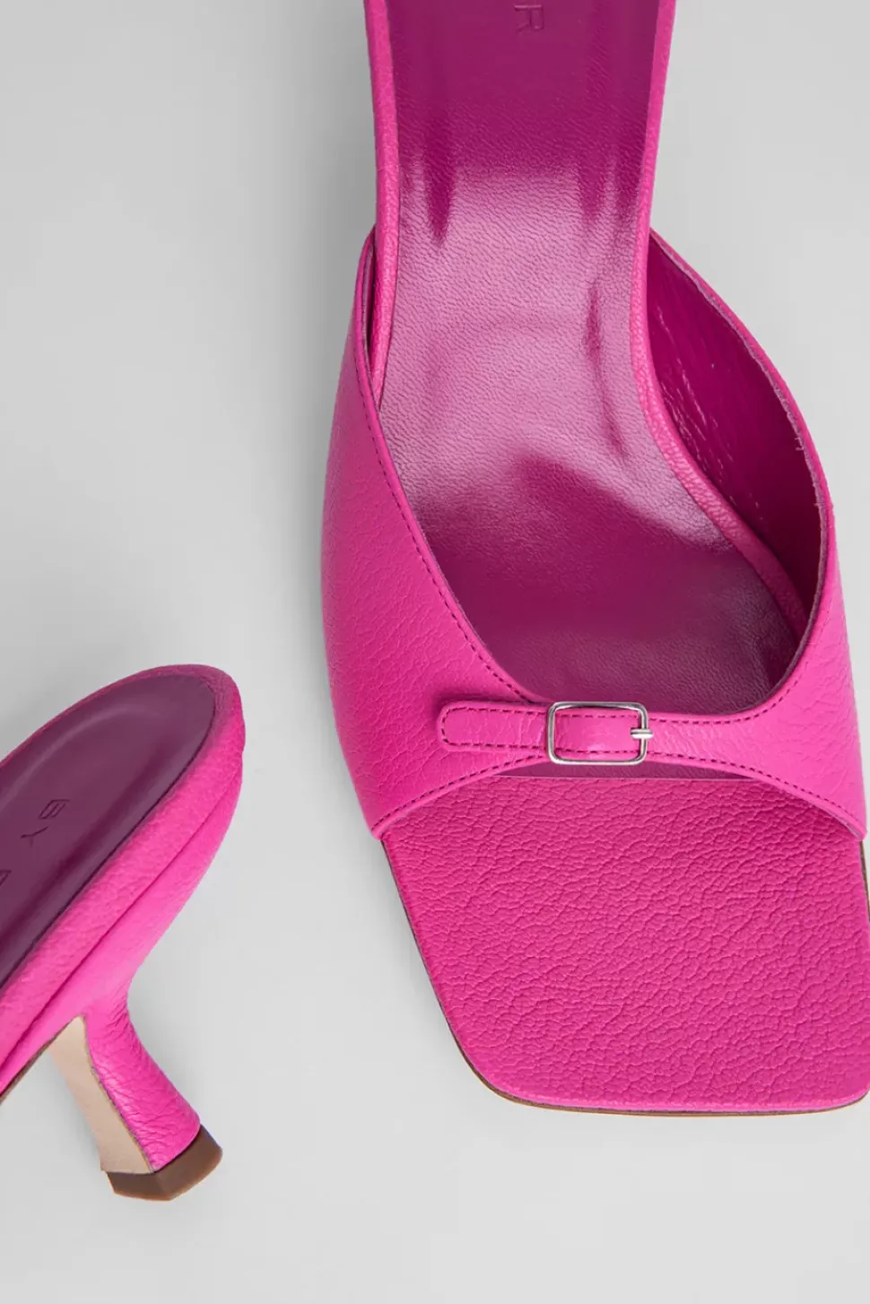 Erin Hot Pink Grained Leather