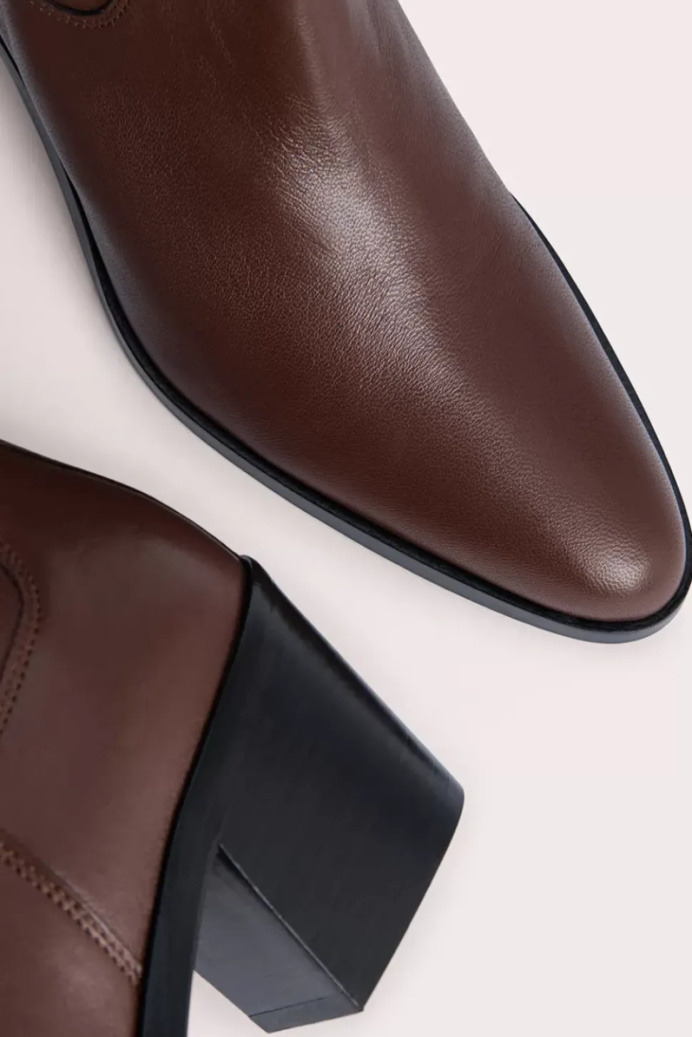Esteban Sequoia Nappa Leather