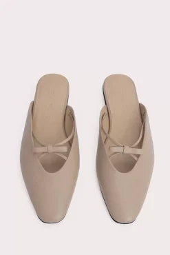 Finn Taupe Nappa Leather