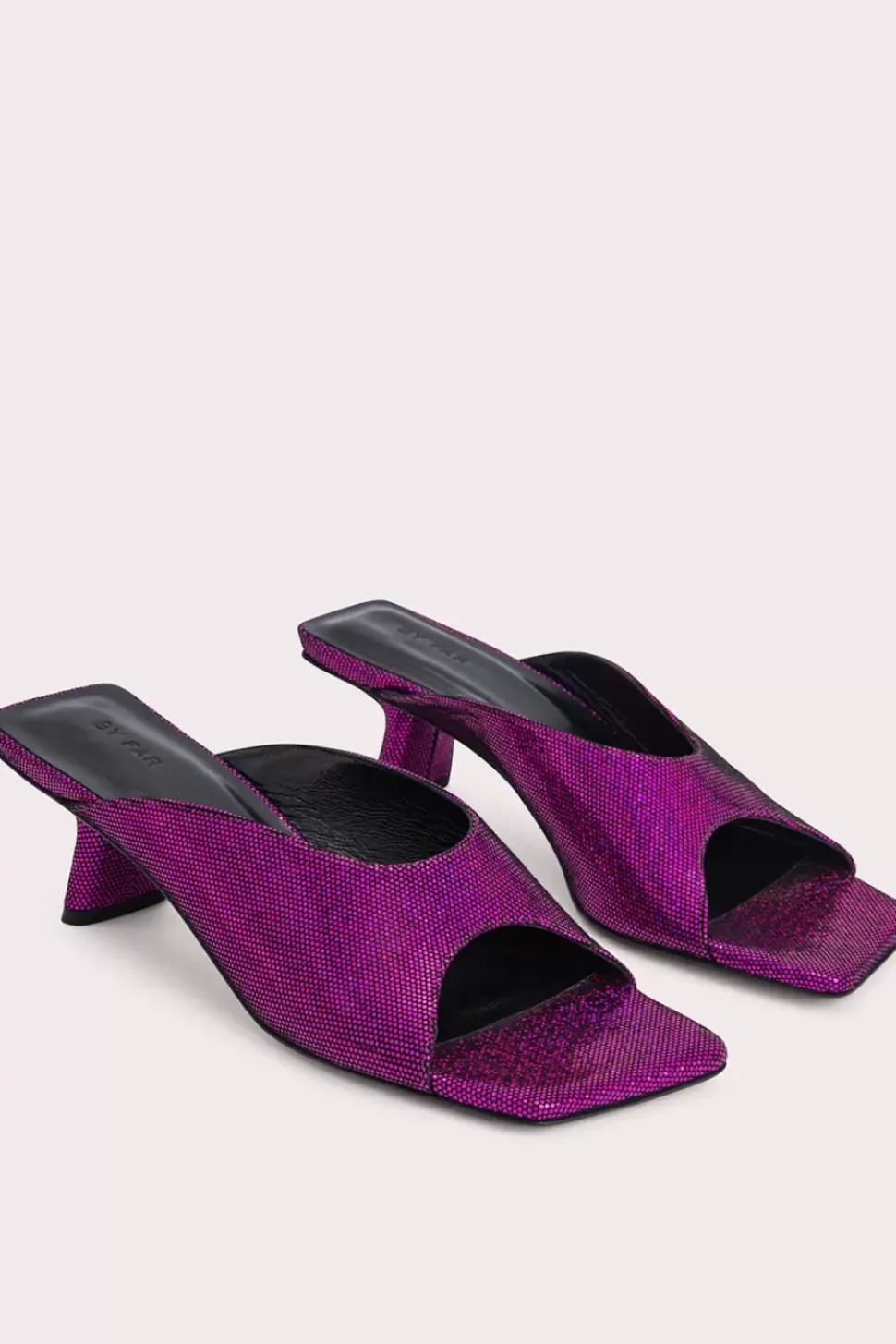 Huston Fuchsia Disco Dot Leather