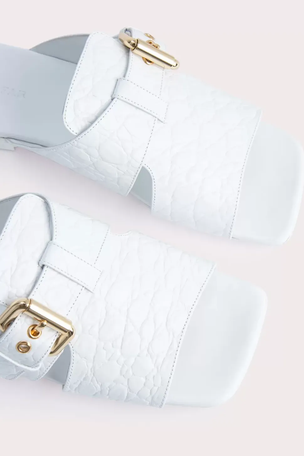 Lago Optic White Circular Croco Embossed Leather