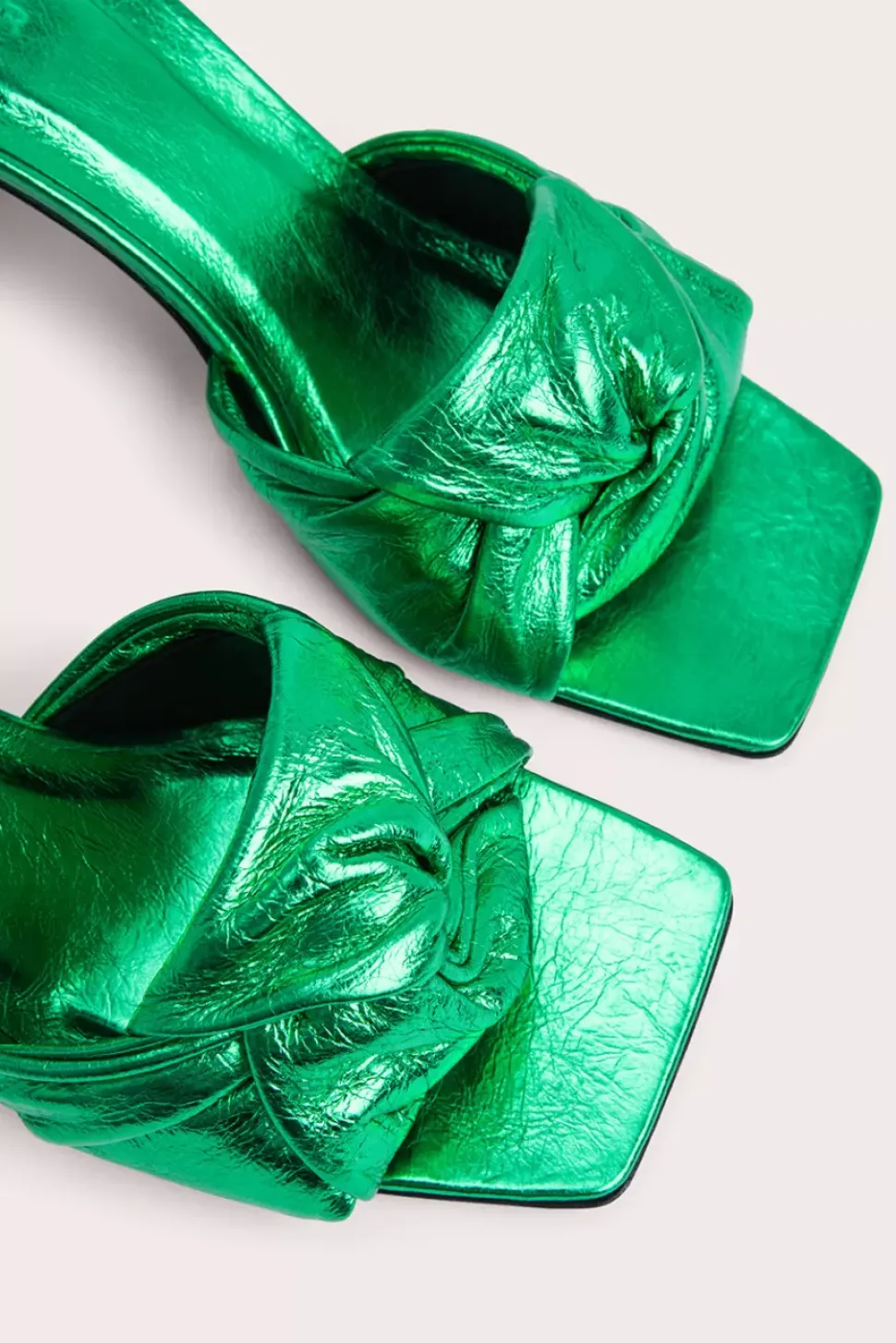 Lamar Clover Green Metallic Leather