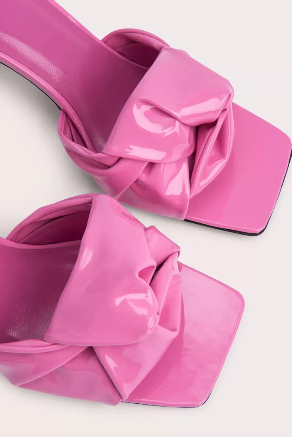 Lamar Lipstick Patent Leather