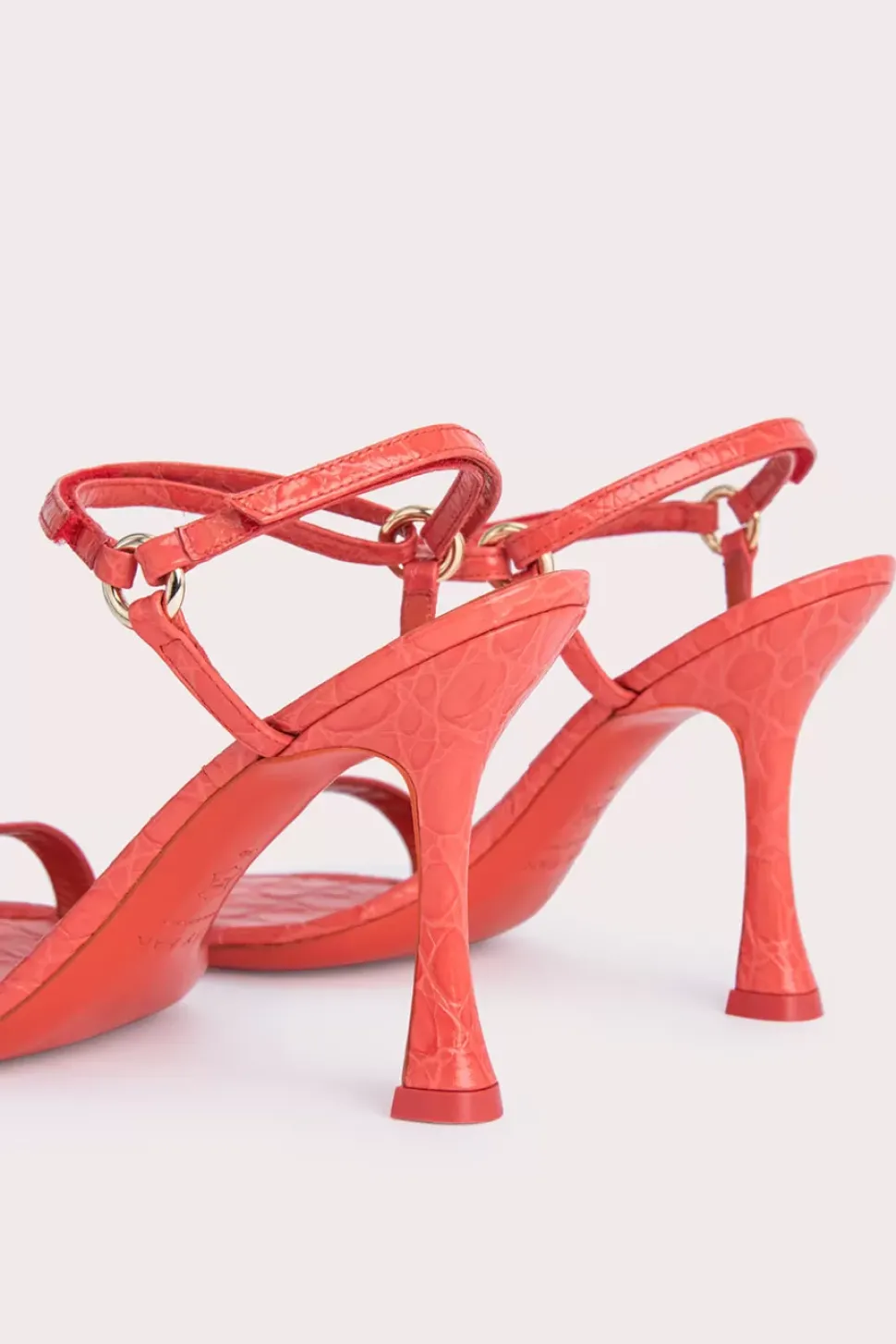 Mia Coral Circular Croco Embossed Leather