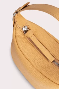 Mini Ami Biscuit Flat Grain Leather