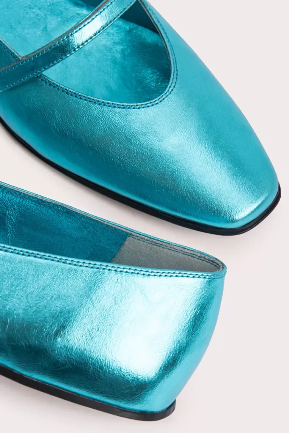 Molly Aquamarine Metallic Leather