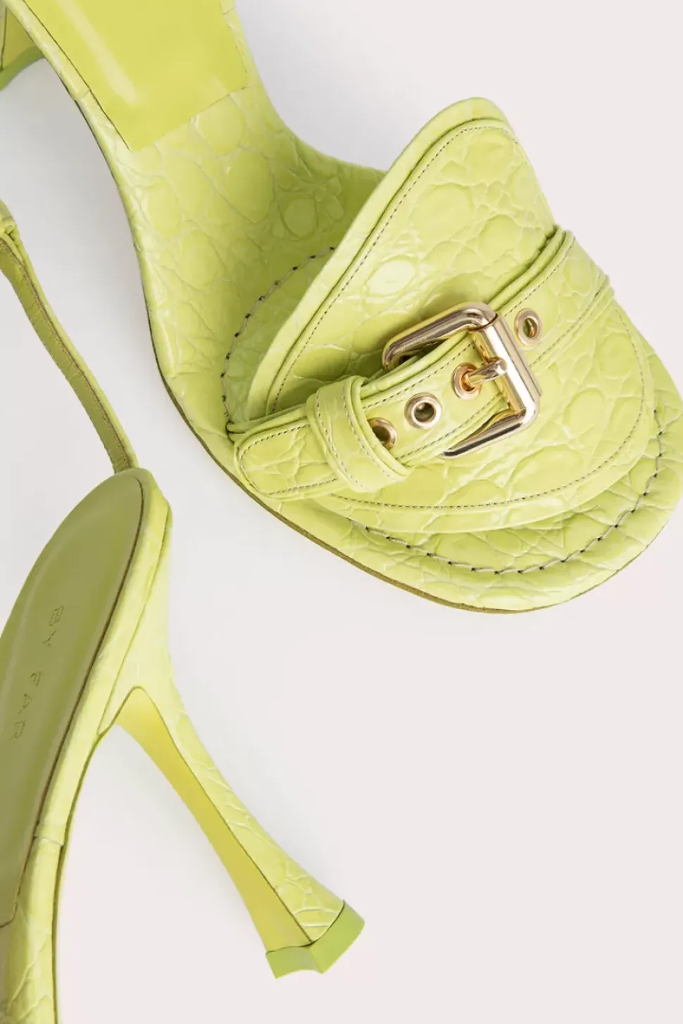Montana Acid Green Circular Croco Embossed Leather