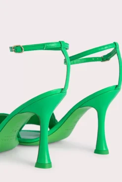 Montana Super Green Gloss Leather