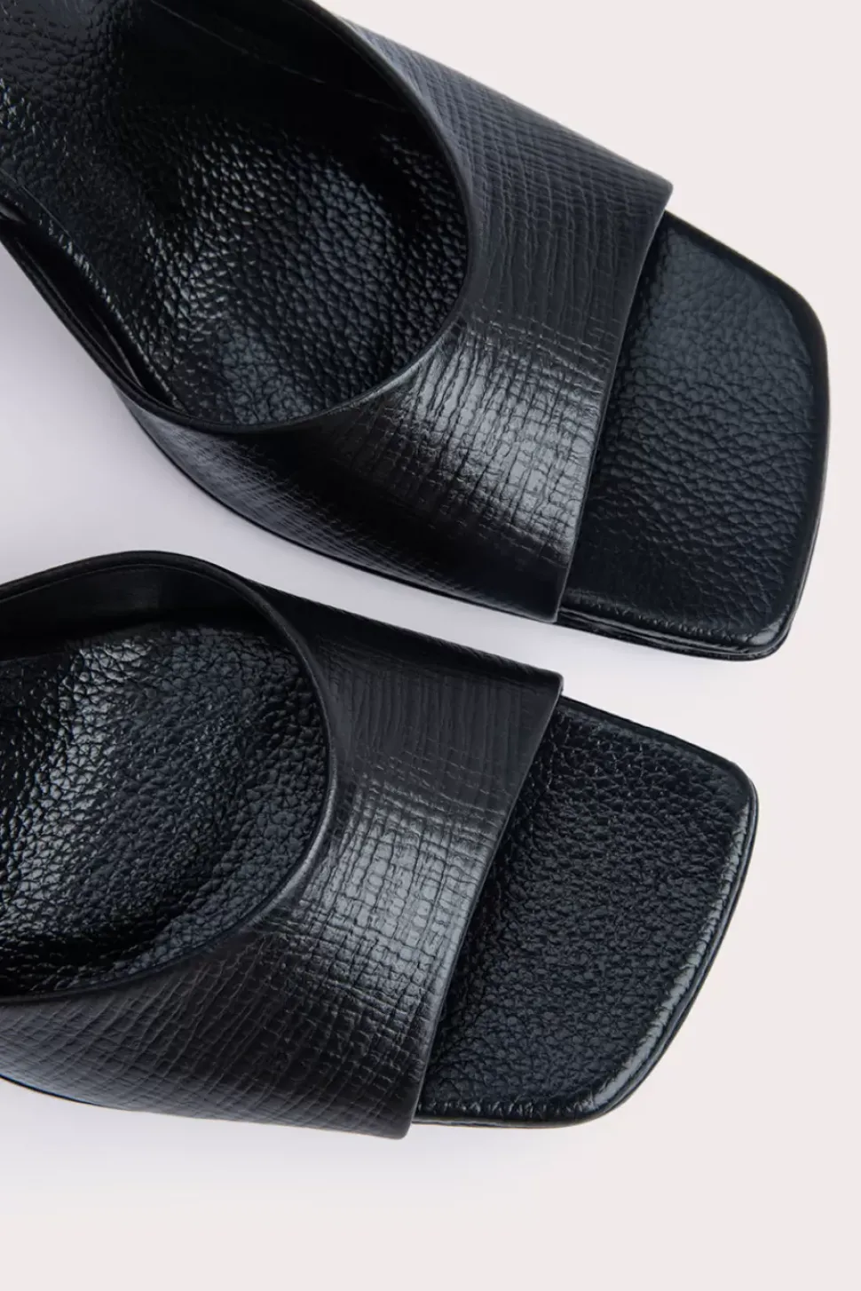 Mora Black Embossed Leather