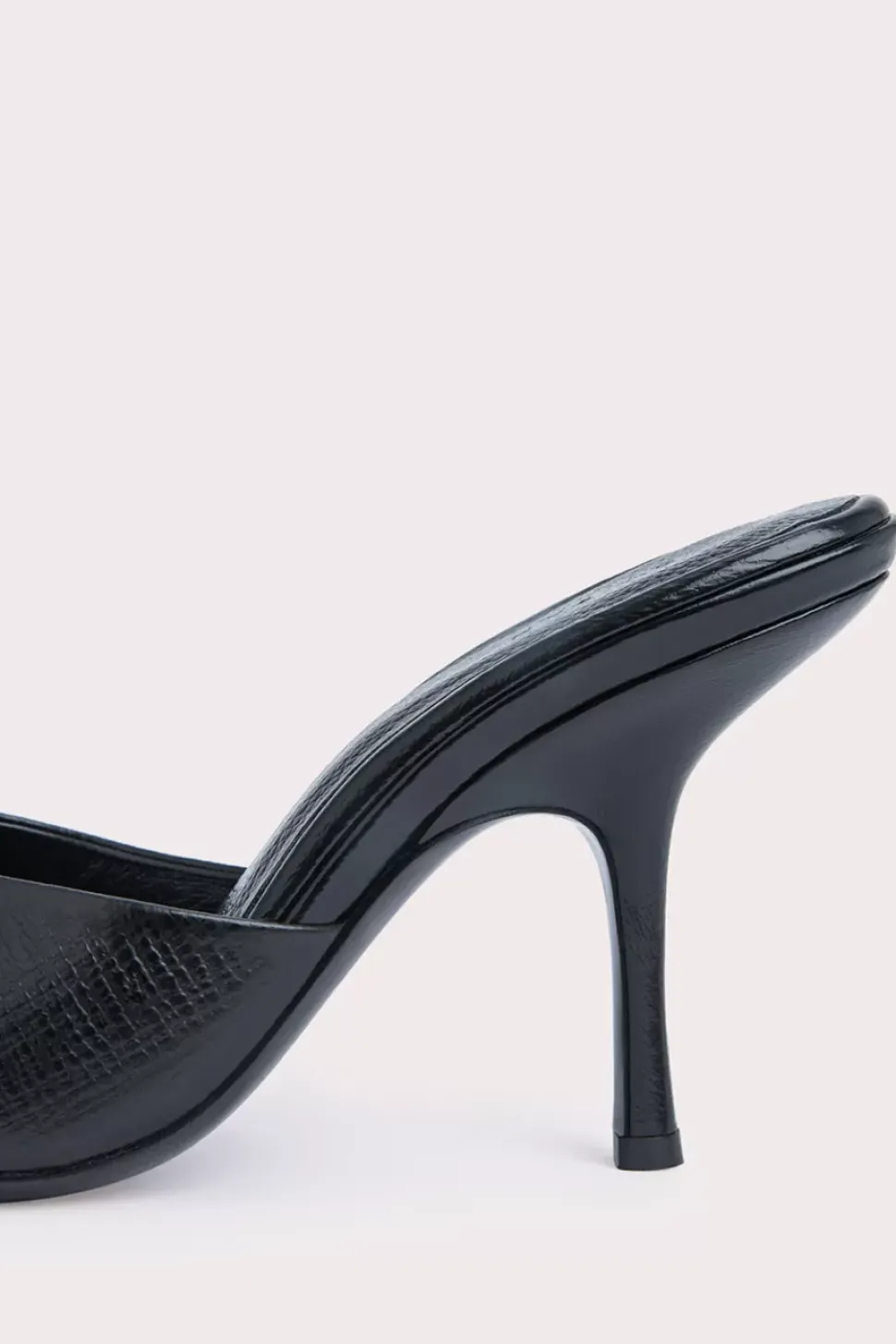Mora Black Embossed Leather
