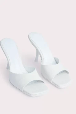 Mora White Gloss Grained Leather