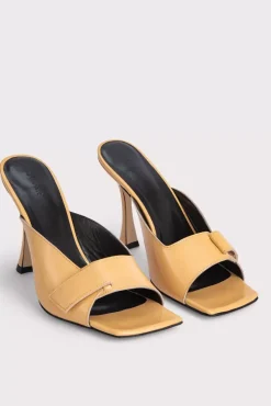 Olivia Biscuit Semi Patent Leather