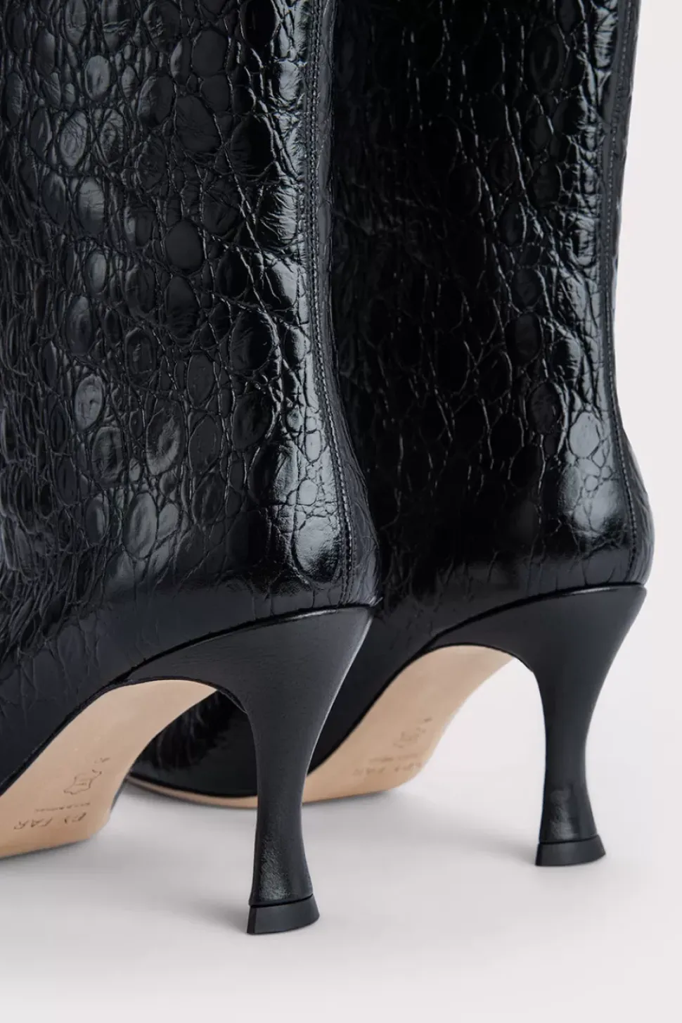 Stevie 42 Black Circular Croco Embossed Leather