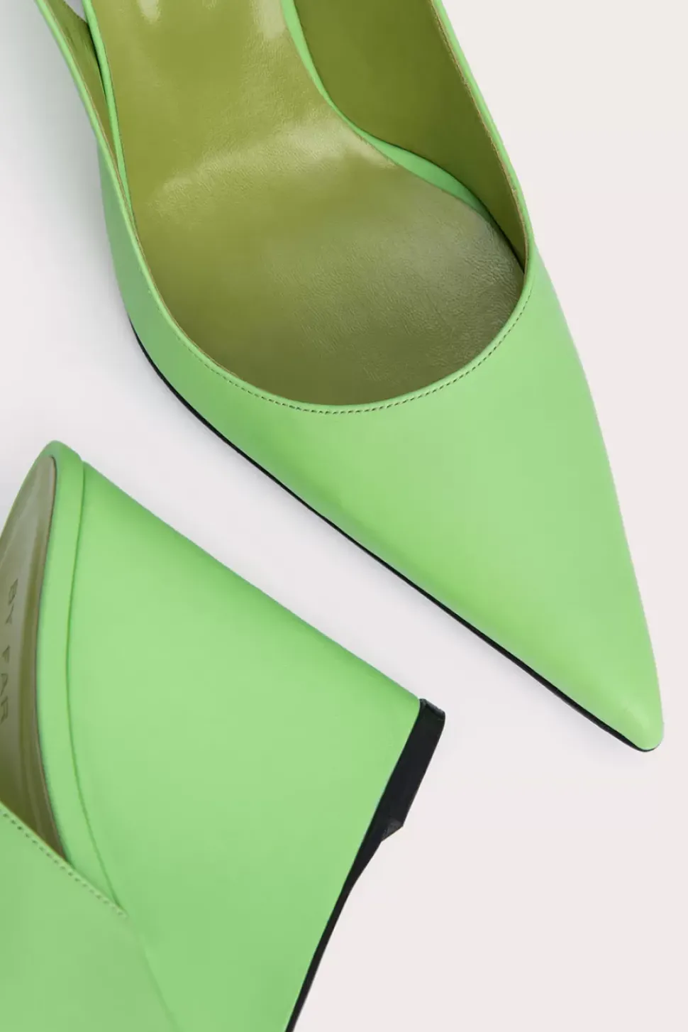 Vaughn Fresh Green Nappa Leather