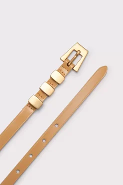 Vic Biscuit Semi Patent Leather