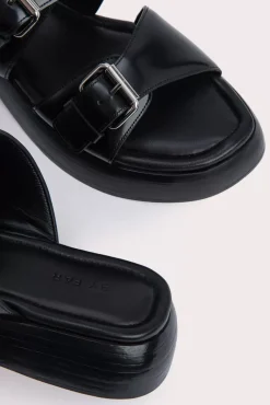 Wyatt Black Semi Patent And Nappa Leather